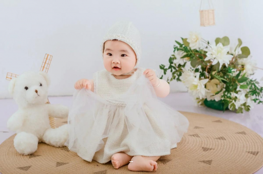 射洪宝宝几个月抬头